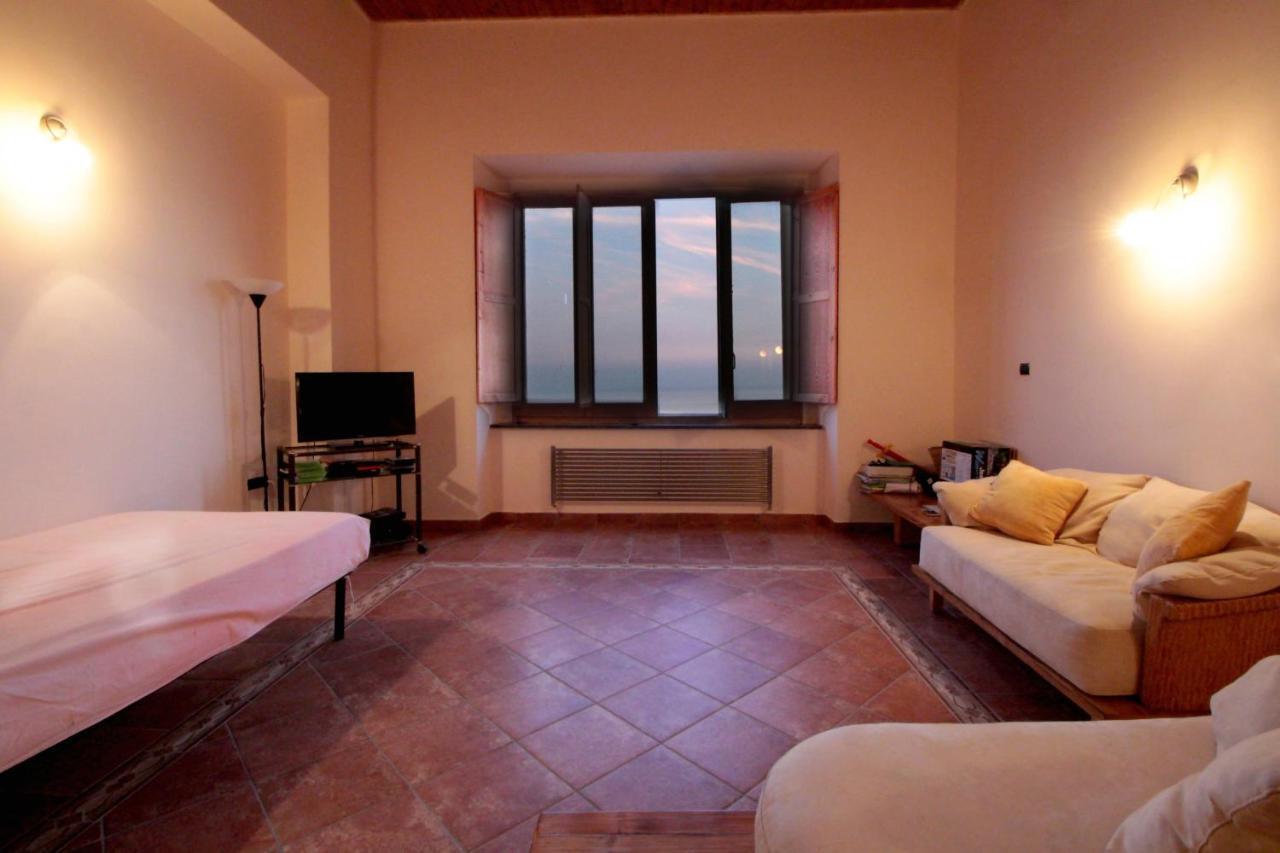 Loft Panoramico Al Centro Storico Apartment Salerno Exterior photo